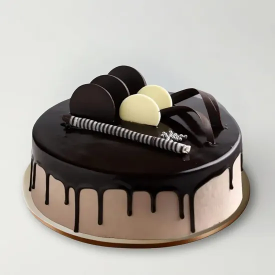 Order Chocolate Cream Cake Online in Bhopal - Blue Heaven Chocolate Cream Cake - Blue Heaven