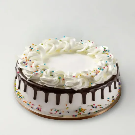 Creamy Drip Chocolate Cake - Blue Heaven