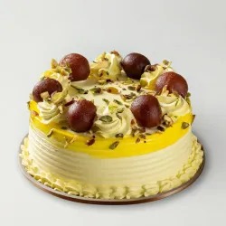 Vanilla Cake with Gulab Jamun