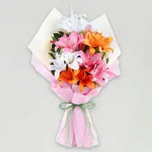 Attractive Mixed Asiatic Lilies Bunch