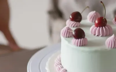 How to Frost a Cake Like a Pro – Step-by-Step Guide for Beginners
